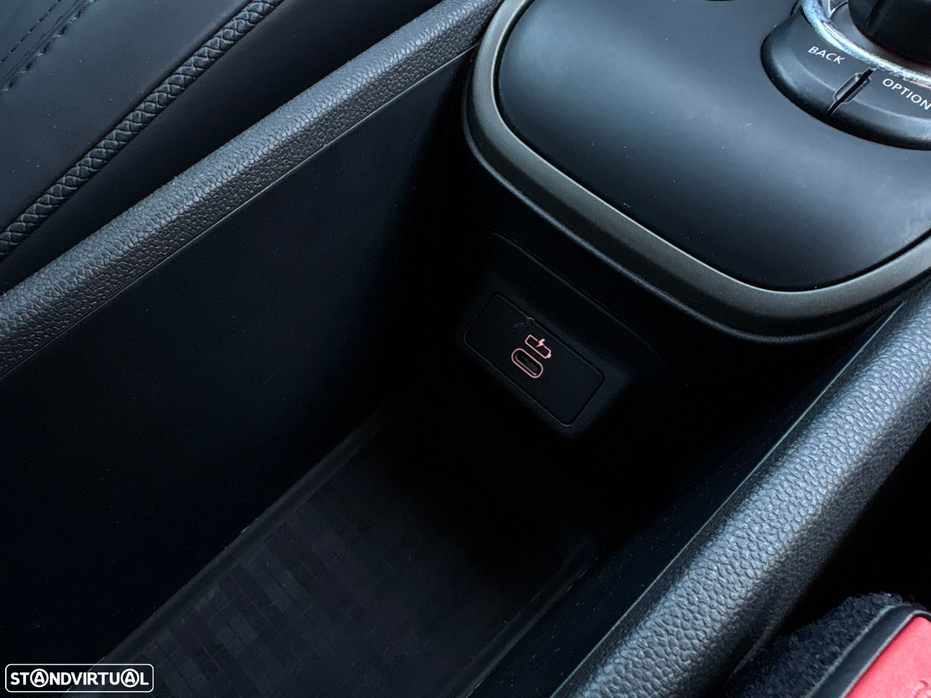 MINI Countryman Cooper SE ALL4 JCW Auto - 28