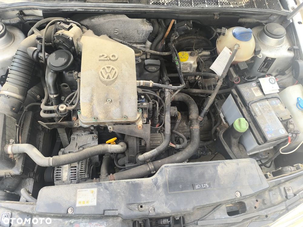 Volkswagen Golf 2.0 Basis - 10