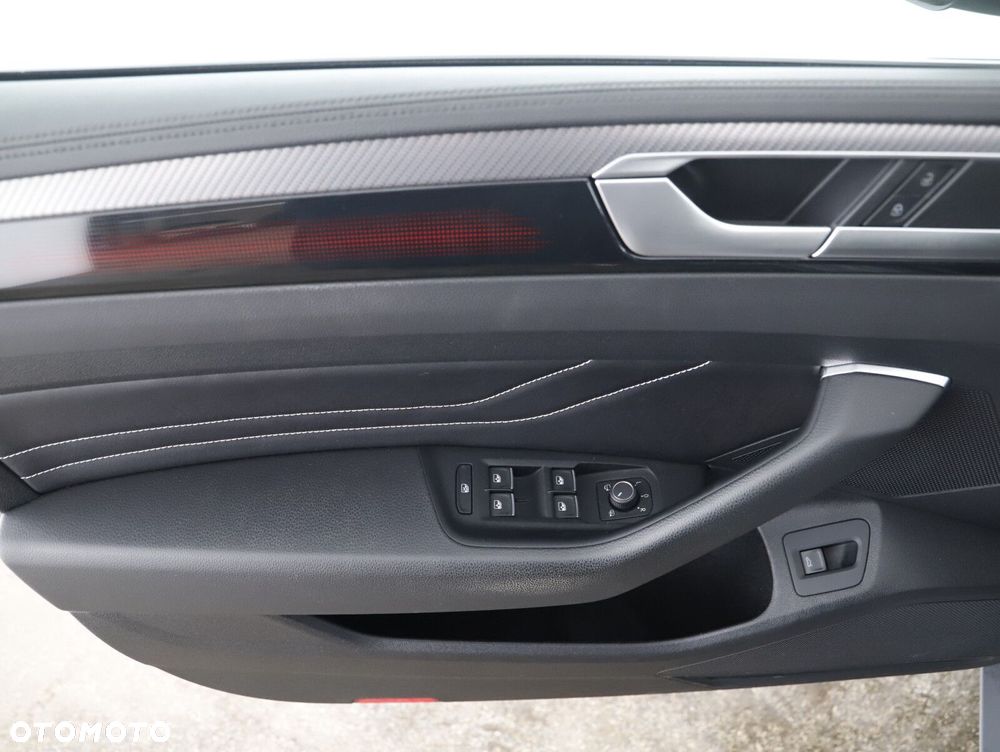 Volkswagen Arteon Shooting Brake 2.0 TDI 4Motion R-Line DSG - 10