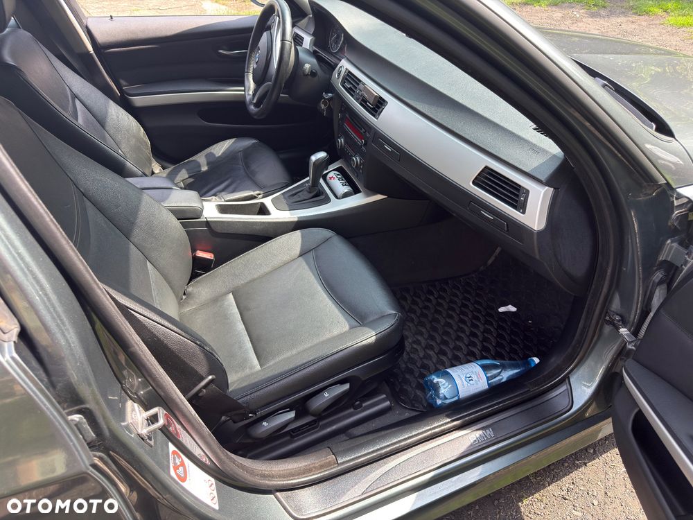 BMW Seria 3 - 30
