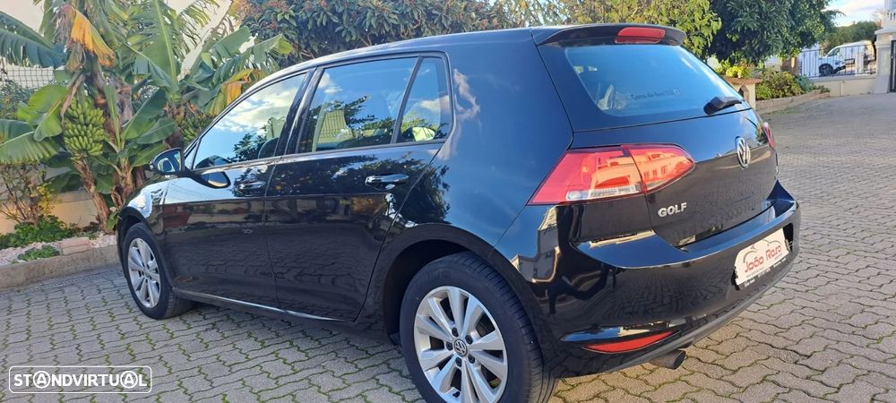 VW Golf 1.6 TDi BlueMotion Confortline - 5