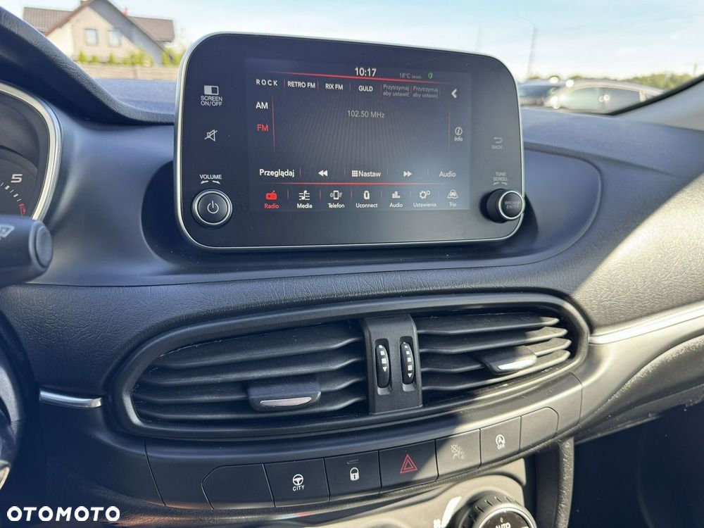 Fiat Tipo 1.4 T-Jet 16v Lounge - 14