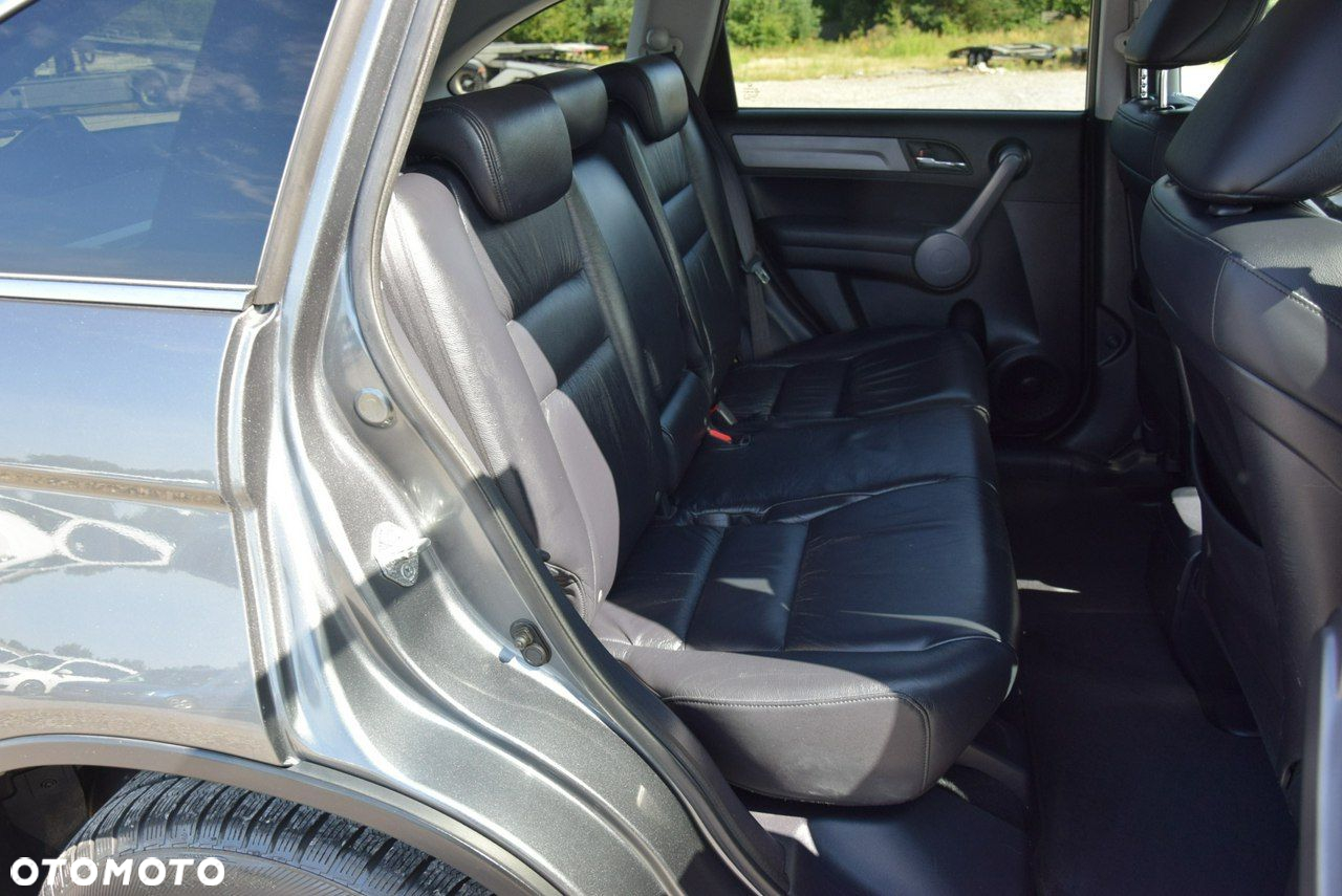 Honda CR-V 2.0 Executive - 24