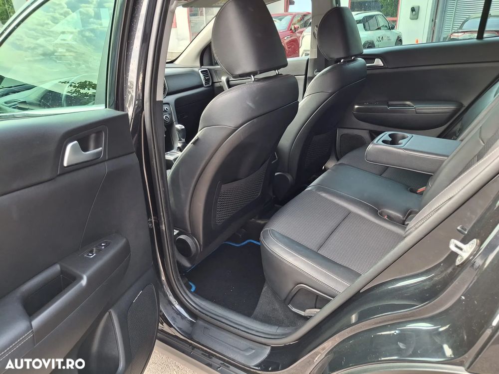 Kia Sportage 1.6 GDI 6MT 4x2 Style - 27