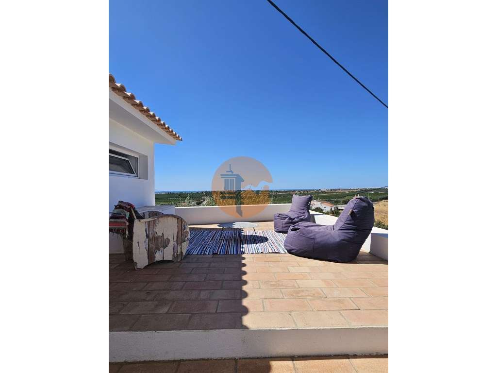 Moradia V3 com piscina para arrendamento anual - Grande imagem: 4/15