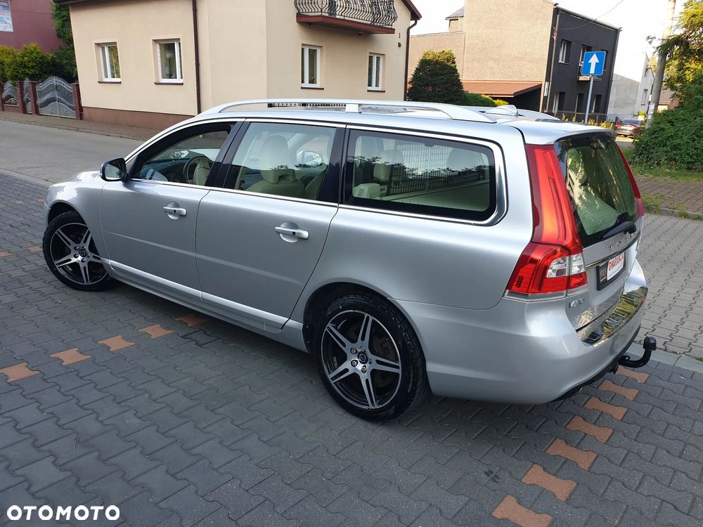 Volvo V70 D4 Geartronic Summum - 18