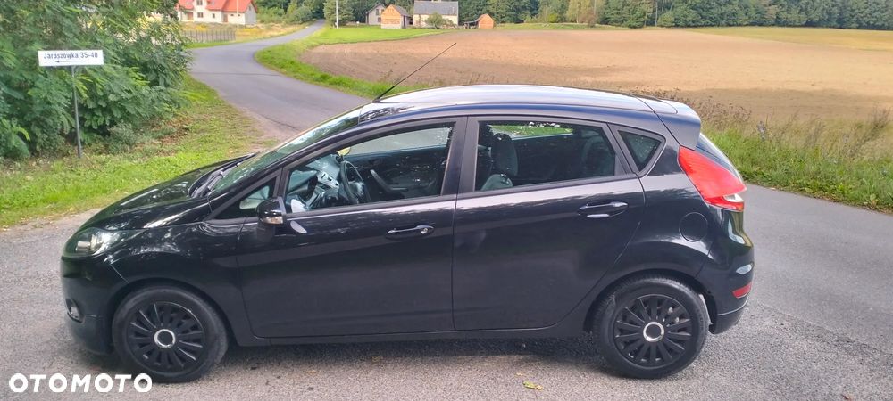 Ford Fiesta - 26