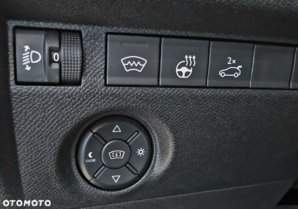 Citroën C4X 1.2 mHEV Max eDCT6 - 15