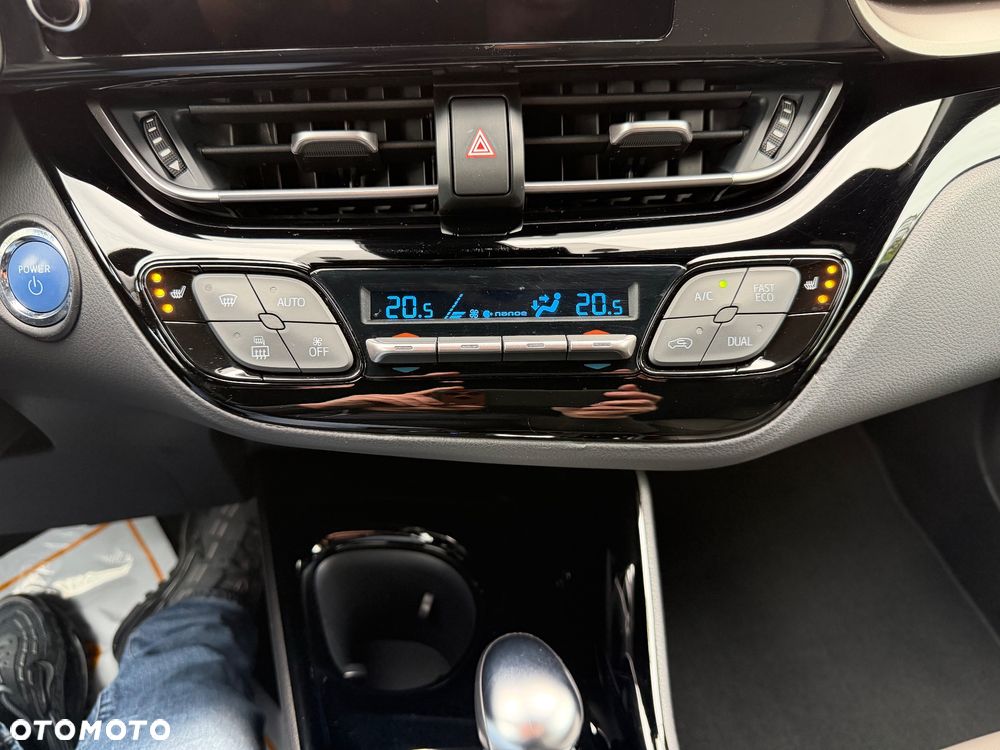 Toyota C-HR 2.0 Hybrid Style - 30