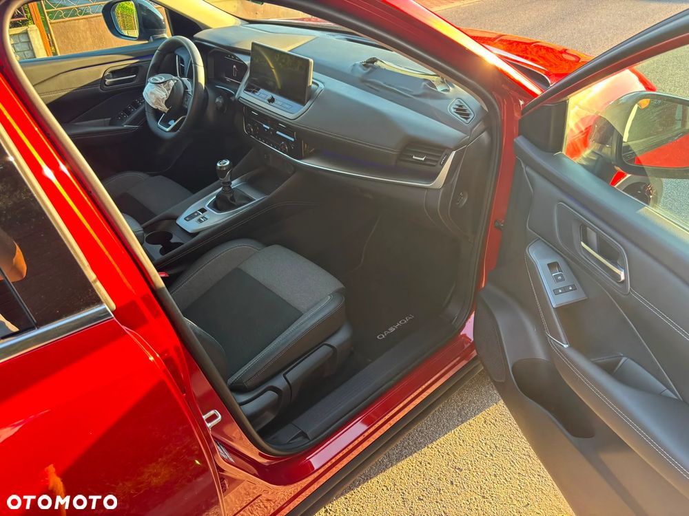 Nissan Qashqai 1.3 DIG-T MHEV N-Connecta - 6
