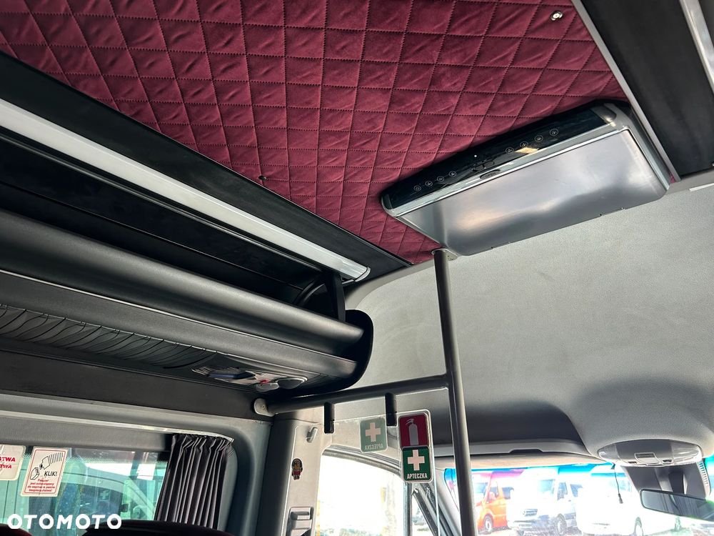 Mercedes-Benz Sprinter 519 - 17