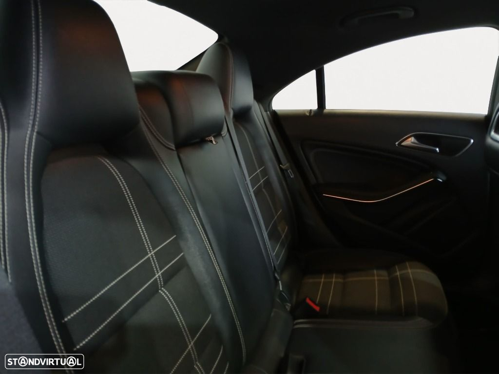 Mercedes-Benz CLA 220 CDi Aut. - 13