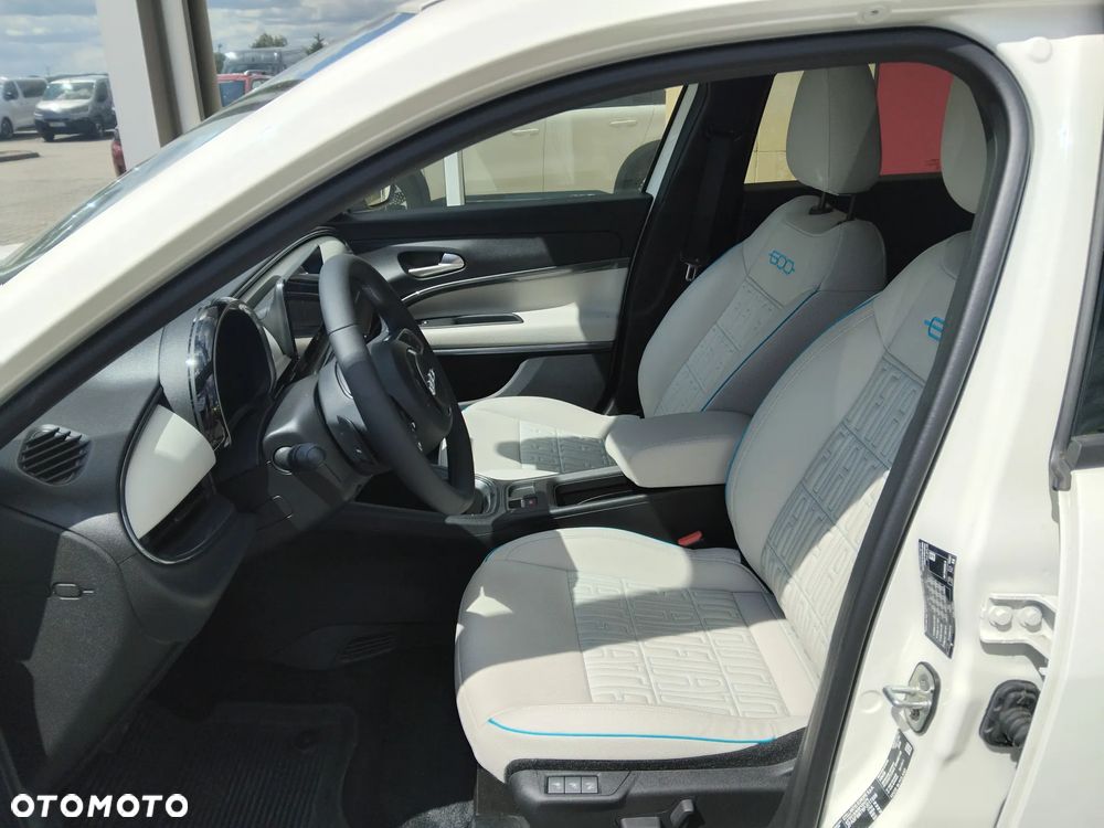 Fiat 600 1.2 Turbo La Prima eDCT - 24