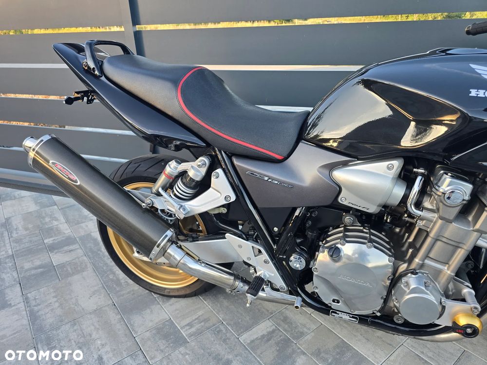 Honda CB - 16