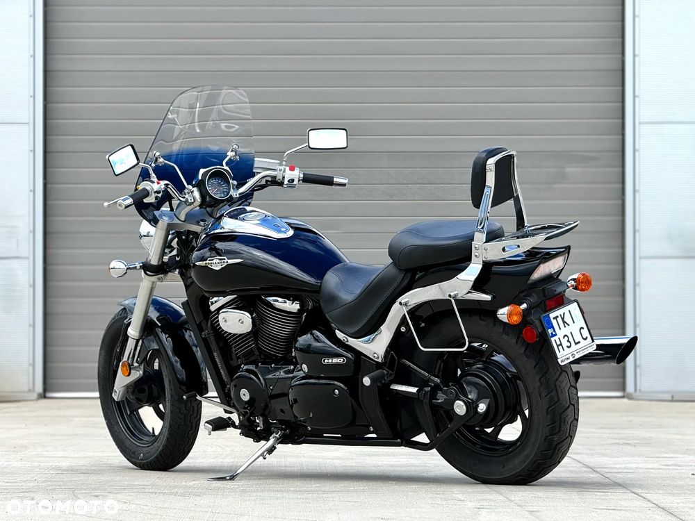 Suzuki Boulevard - 2