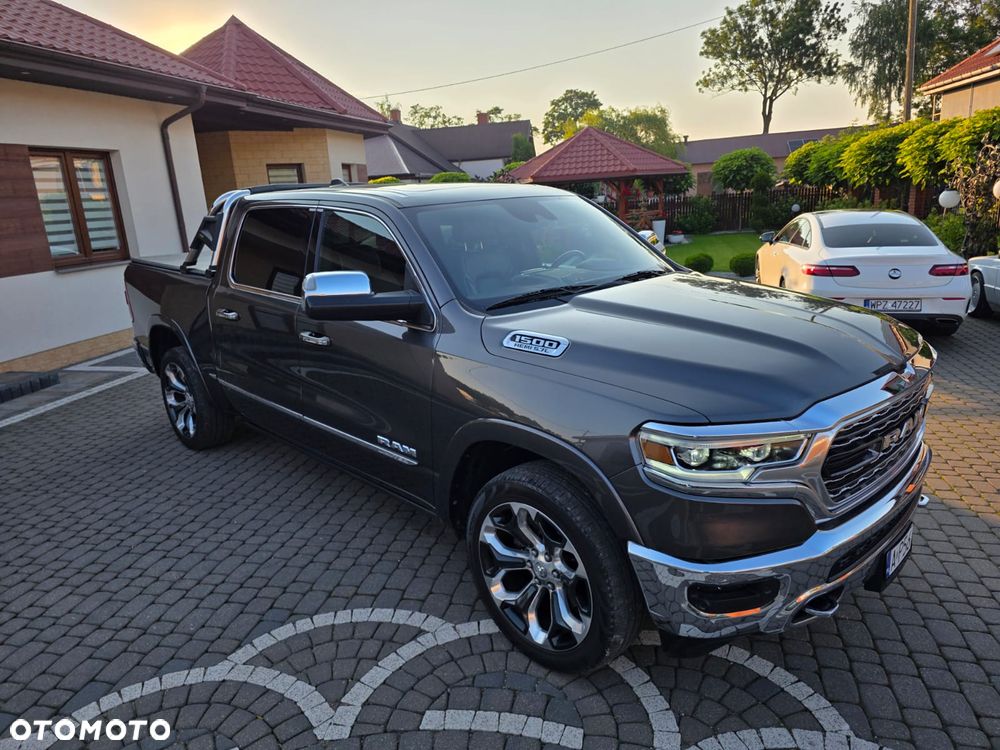 RAM 1500 Crew Cab Shortbed Limited - 29