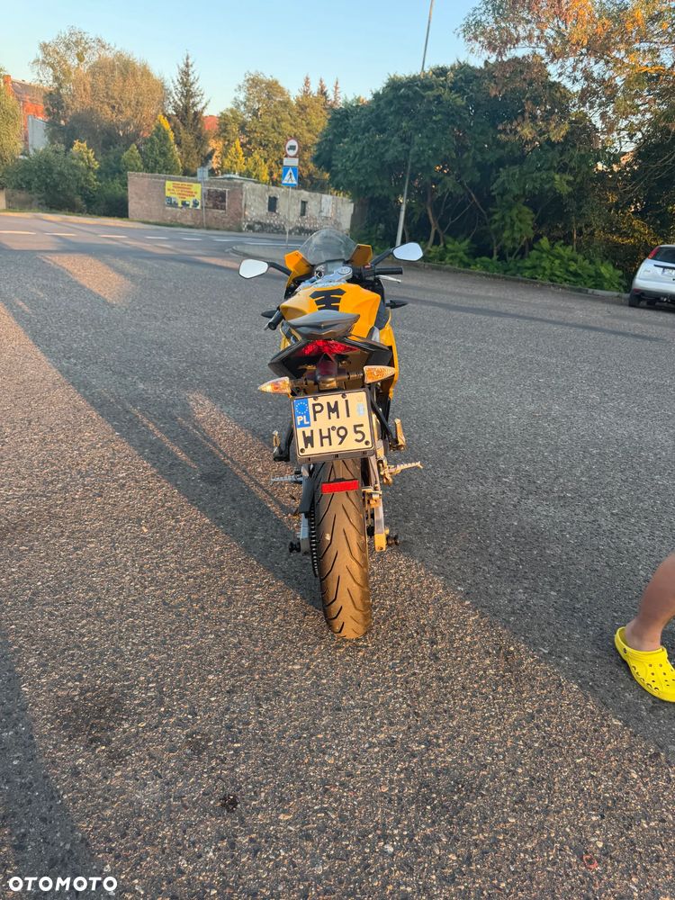 Aprilia RS - 8