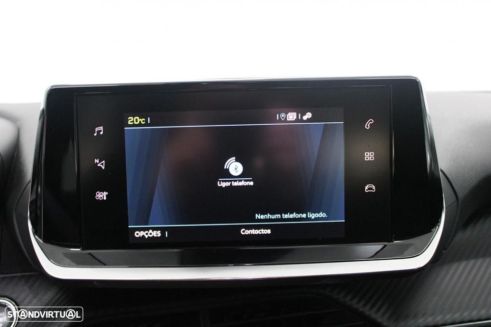 Peugeot e-2008 Allure - 24