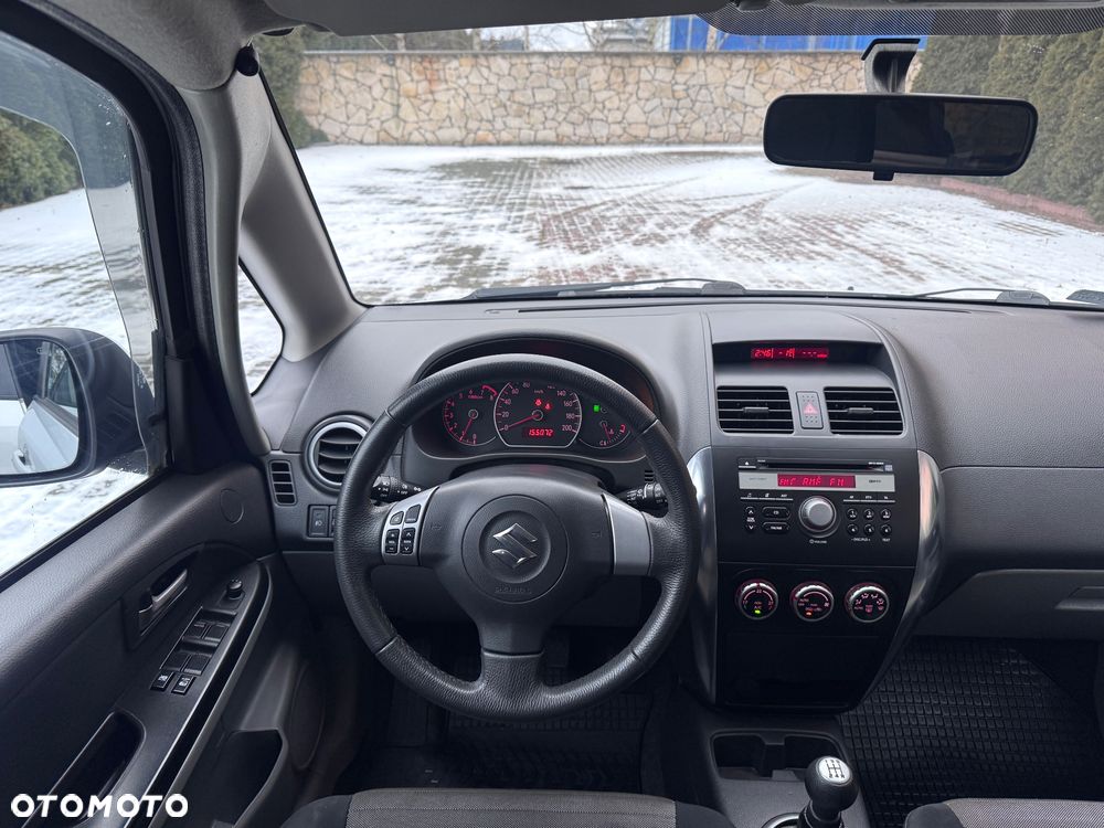 Suzuki SX4 1.6 GS / Premium 4WD - 9