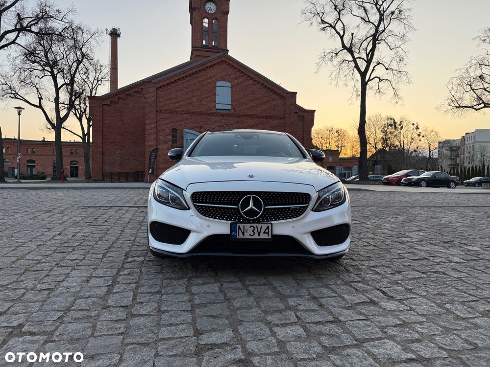 Mercedes-Benz Klasa C AMG 43 4Matic 9G-TRONIC Night Edition - 3