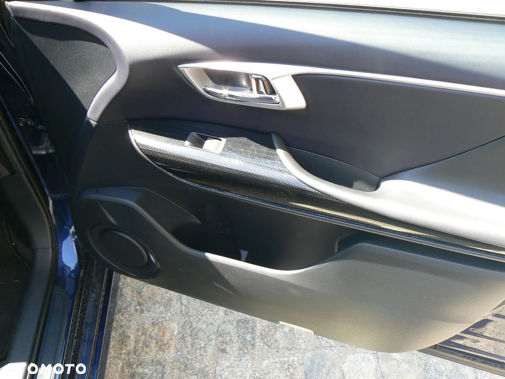 Toyota Mirai Standard - 25