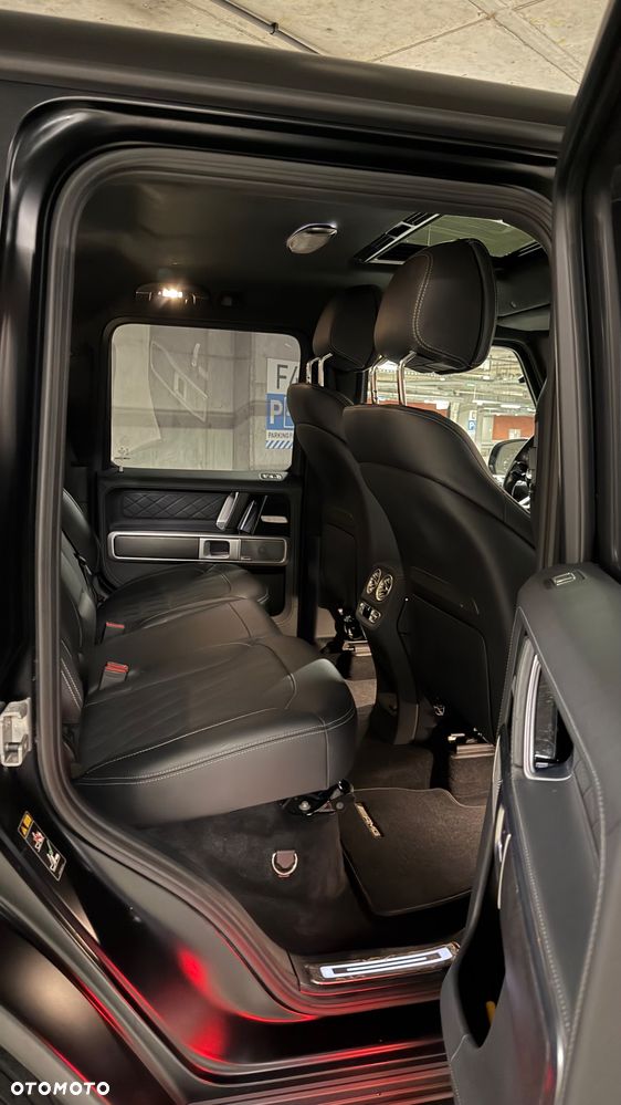Mercedes-Benz Klasa G 450 d mHEV 9G-Tronic - 27