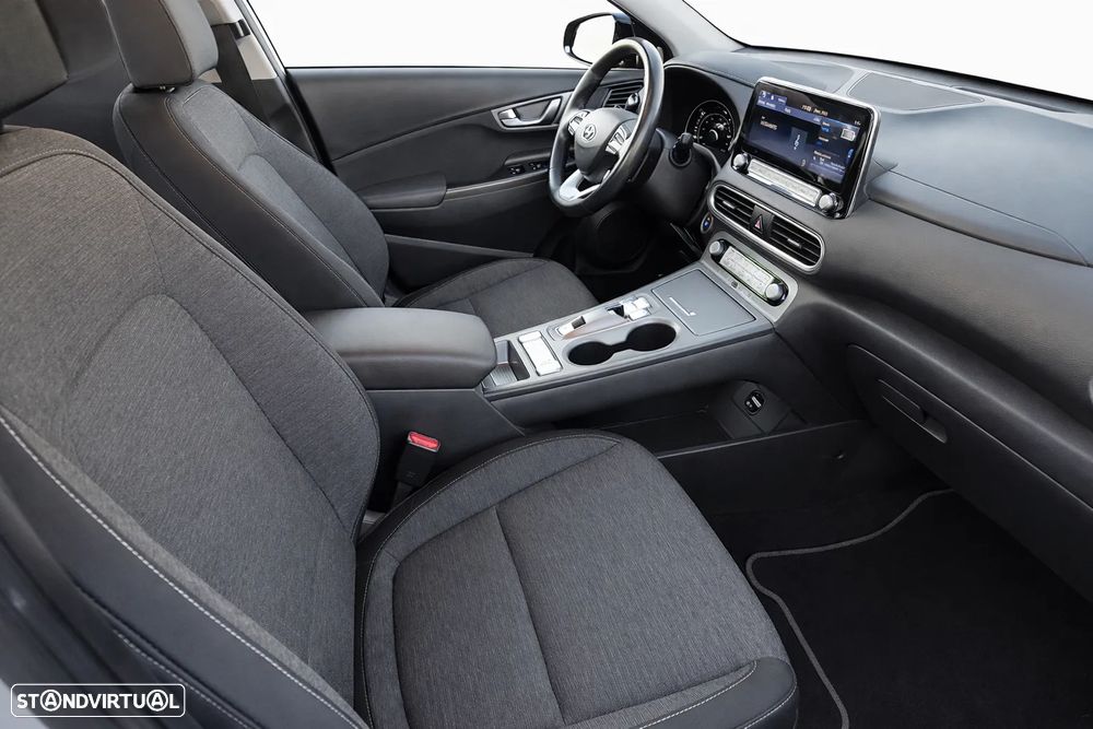 Hyundai Kauai Premium - 11