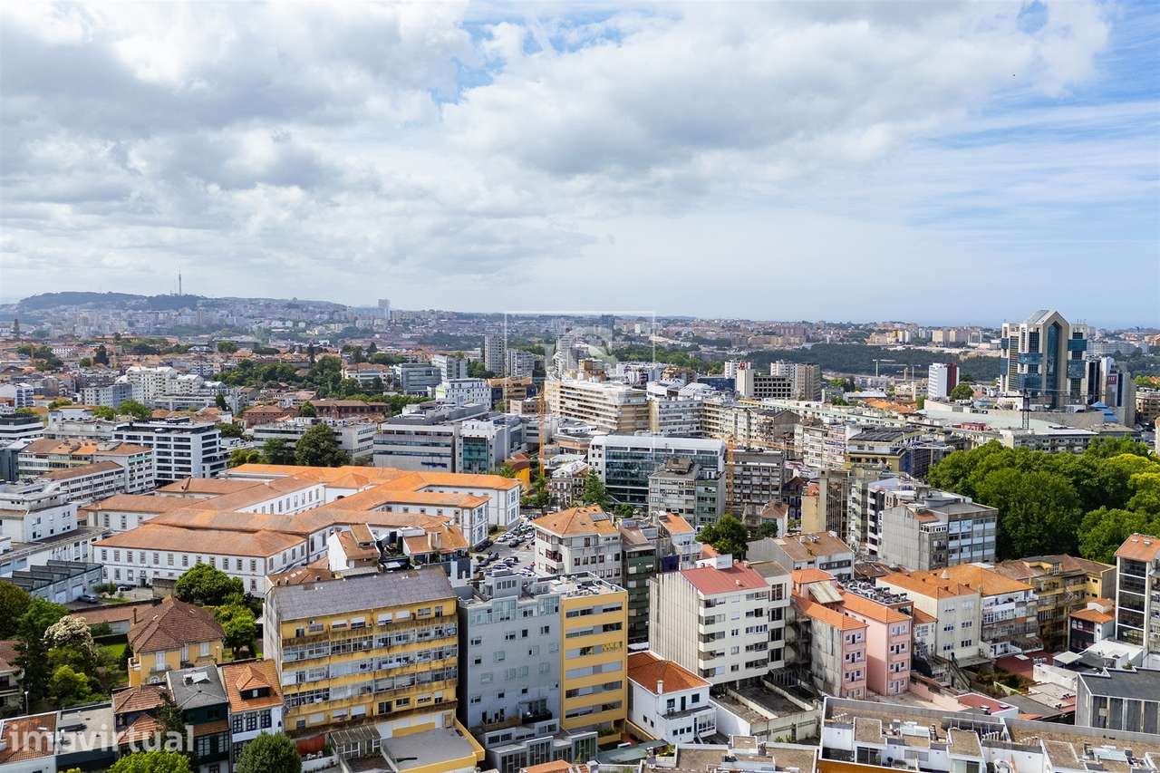 Apartamento T0 Novo Mobilado | Boavista, Porto - Grande imagem: 3/36