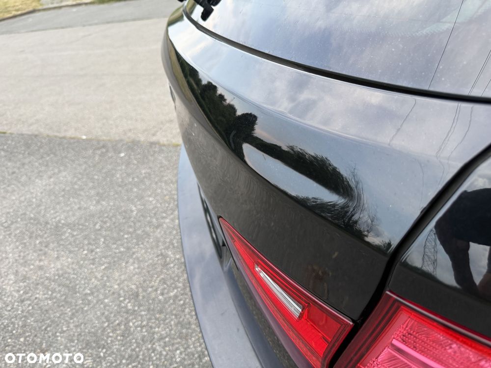 BMW Seria 5 520d xDrive - 13
