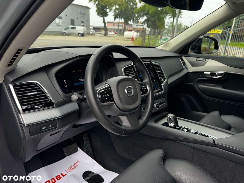 Volvo XC 90 T8 AWD Recharge Plus Dark - 26
