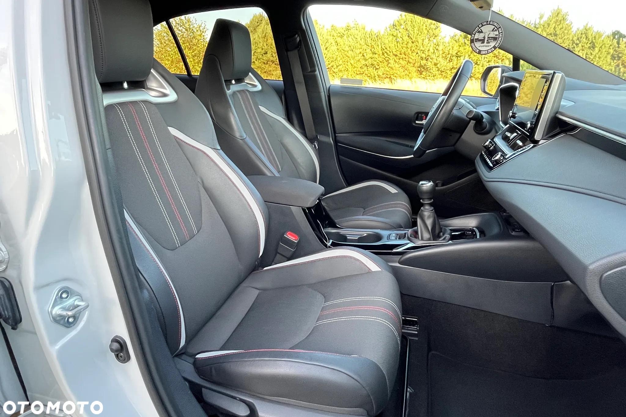 Toyota Corolla 1.6 GR Sport - 28