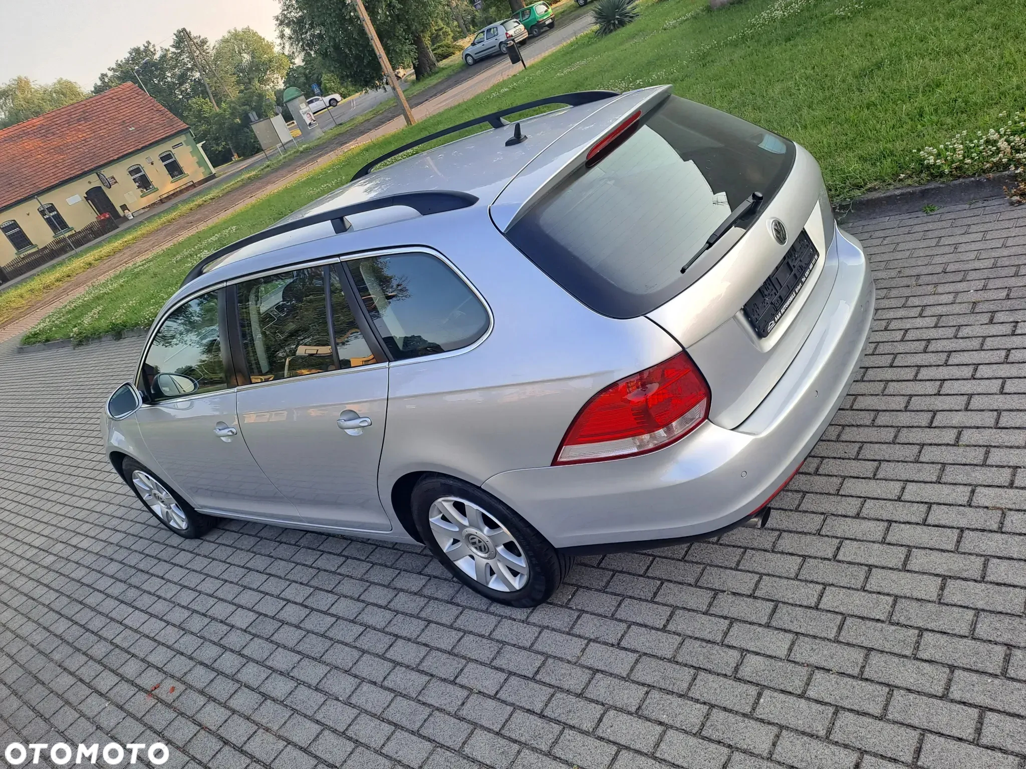 Volkswagen Golf 1.2 TSI BlueMotion Technology Comfortline - 10