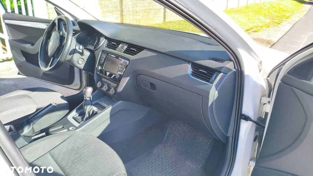 Skoda Octavia 1.6 TDI Ambition - 13