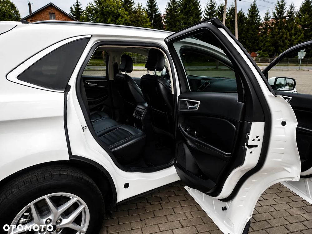 Ford Edge - 21