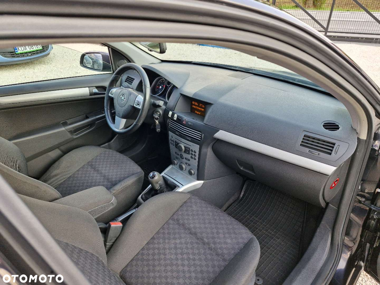 Opel Astra - 19