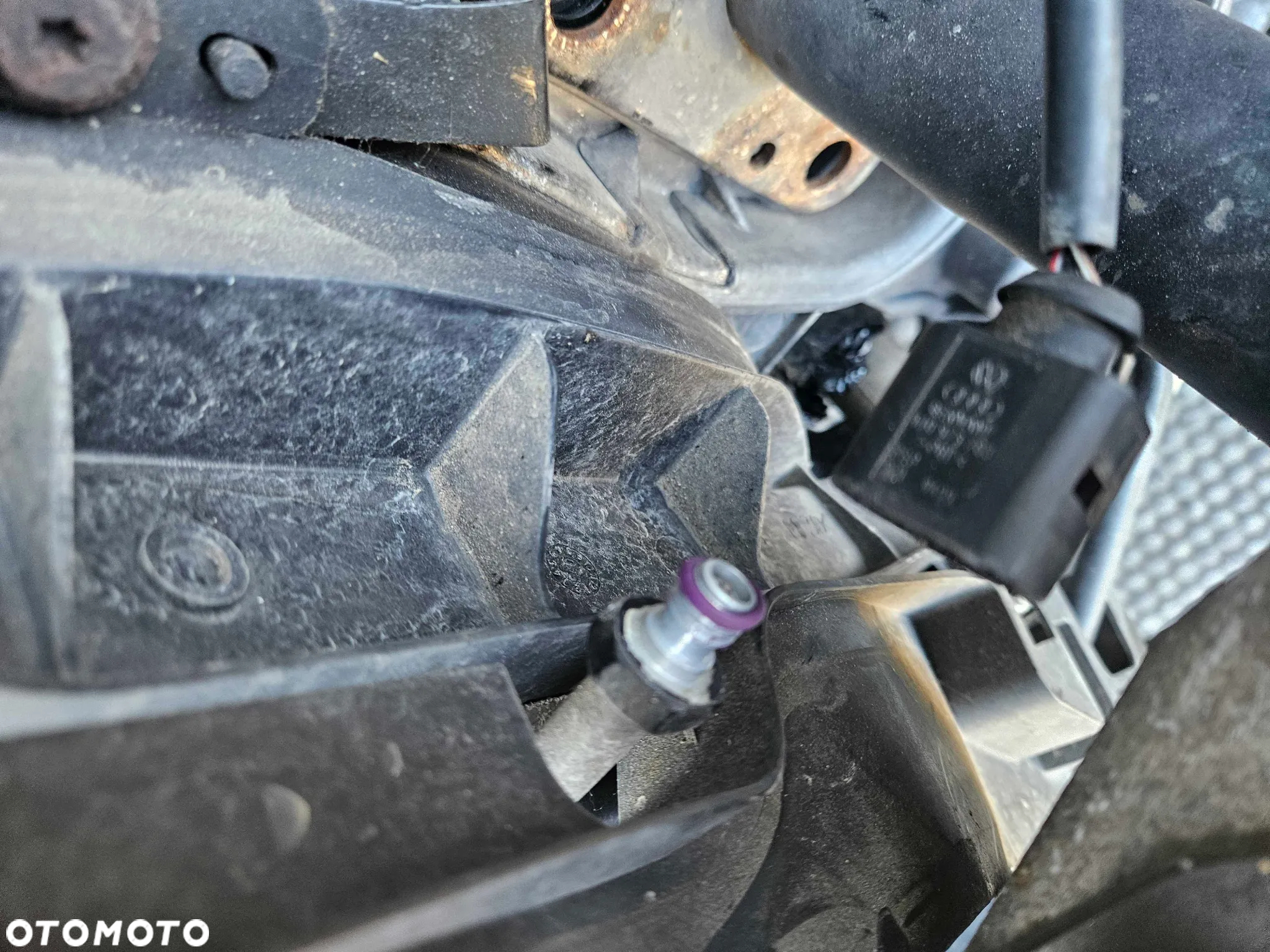 Pas Przedni 8E0805594E Wzmocnienie Czołowe Belka Zderzaka Chłodnice Wentylator 2.0 TDI 140KM AUDI A4 B7 - 10