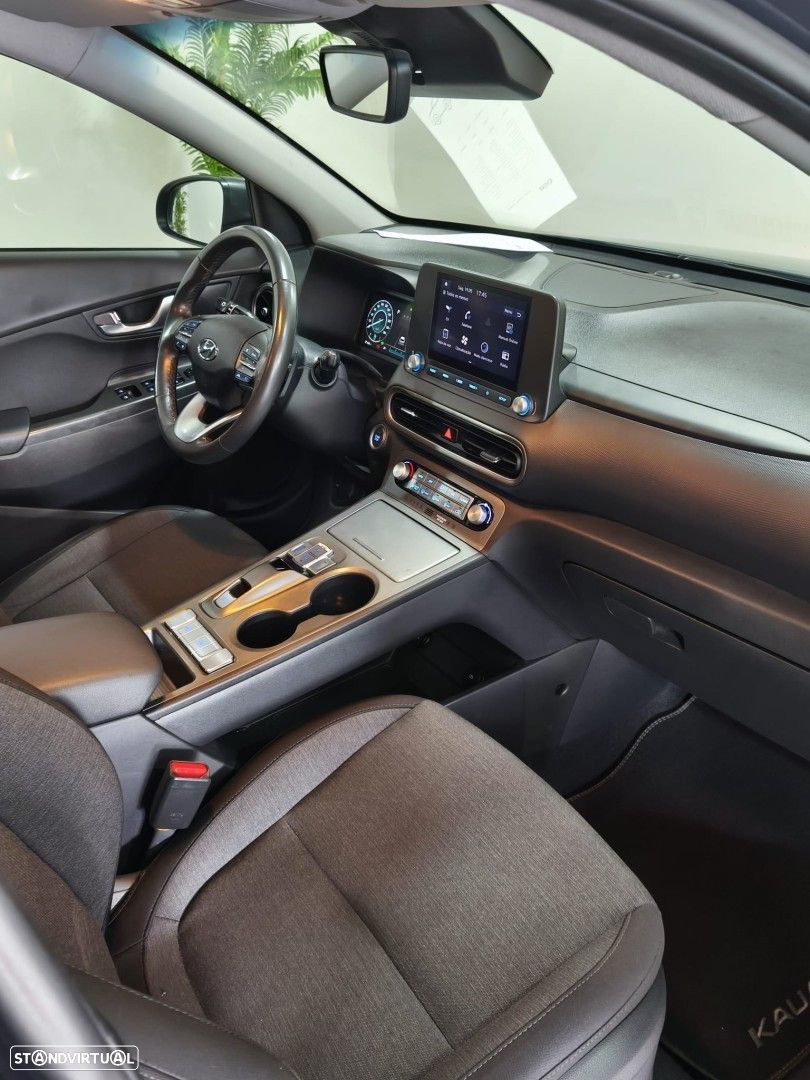 Hyundai Kauai EV 64 kWh Premium - 11