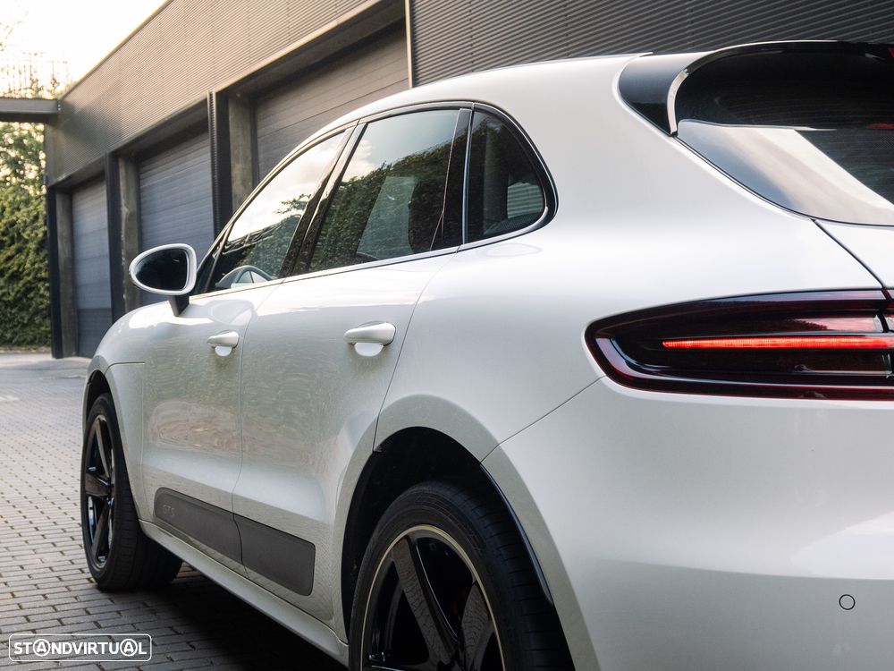 Porsche Macan GTS - 17
