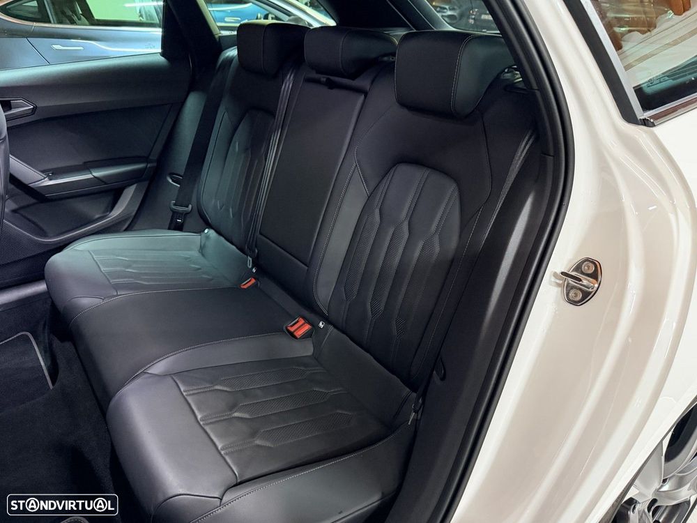 Cupra Leon ST 1.4 e-Hybrid VZ DSG - 8