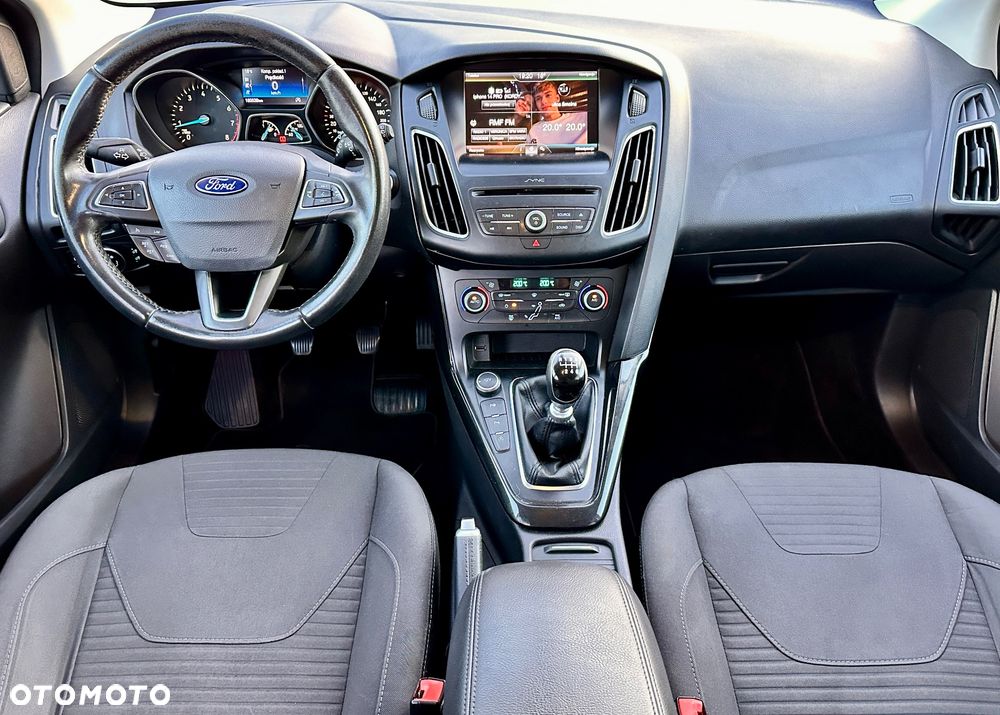 Ford Focus 1.0 EcoBoost ST-Line ASS - 4