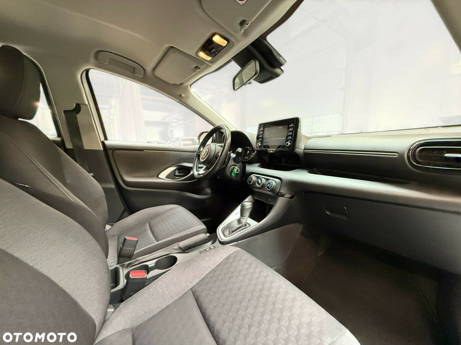 Toyota Yaris - 19