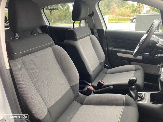 Citroën C3 1.2 PureTech C-Series - 26