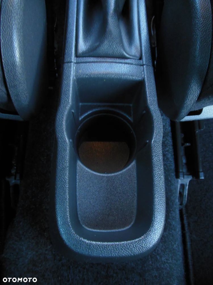 Opel Corsa 1.6 Turbo GSi - 25