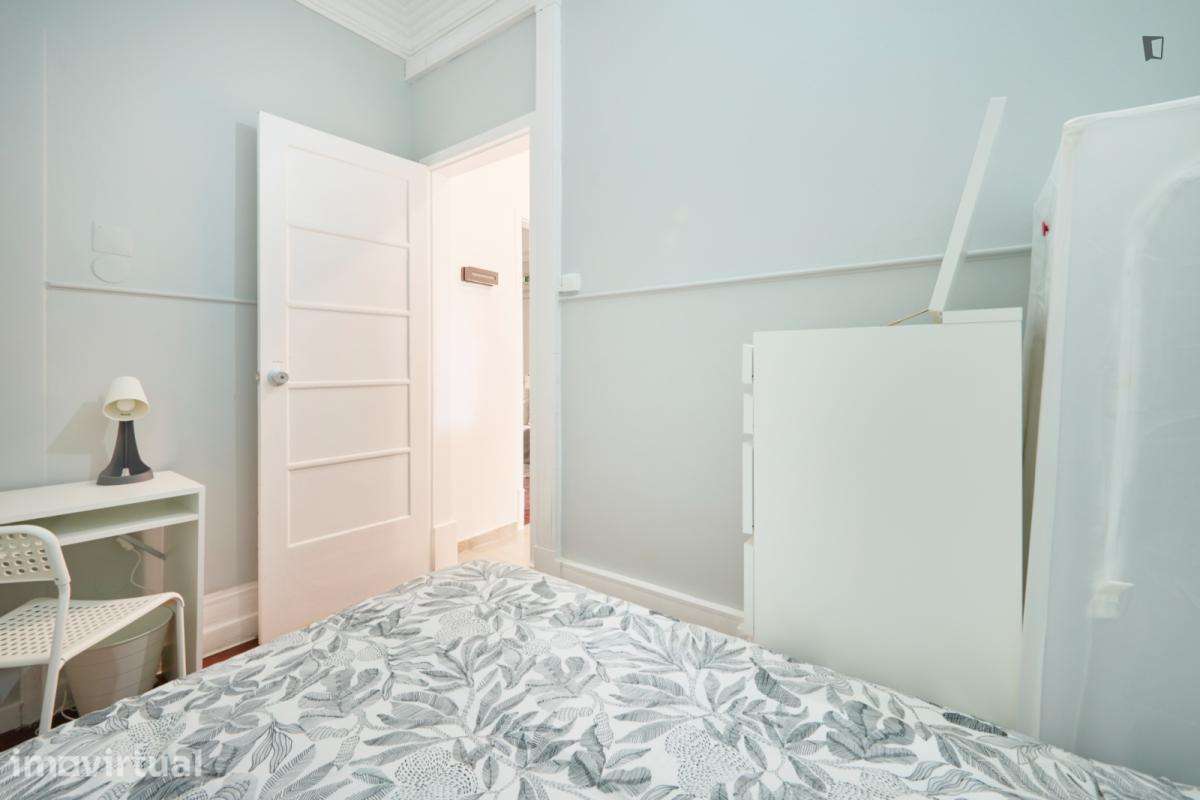 Quarto - localizado em Saldanha Lisbon - Grande imagem: 4/44