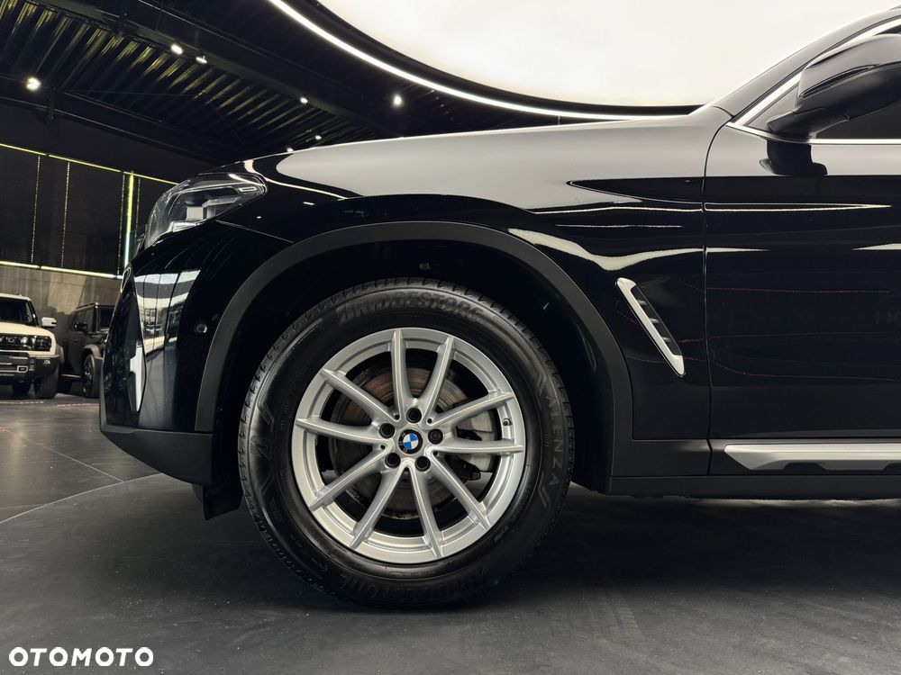 BMW X3 xDrive20i - 22