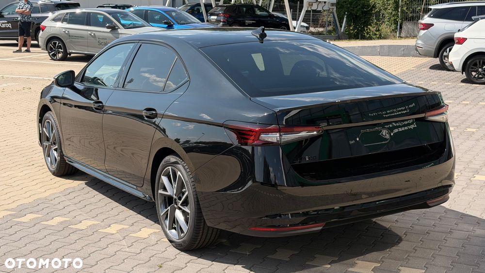 Skoda Superb 2.0 TSI Sportline DSG - 7