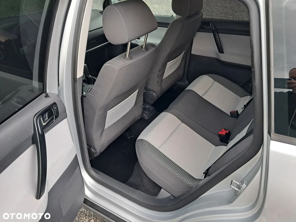 Volkswagen Polo Cross - 16