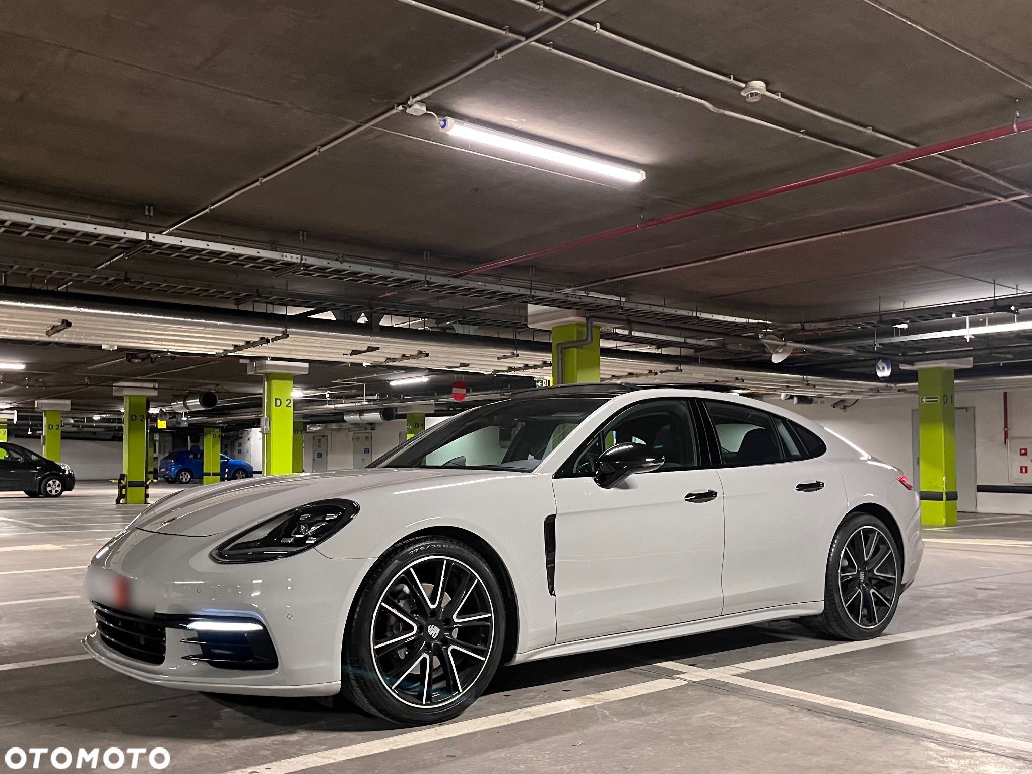 Porsche Panamera 4 - 1