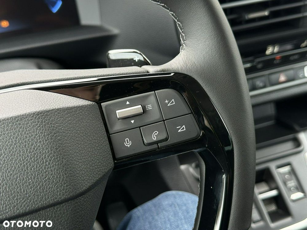 Peugeot Traveller - 39