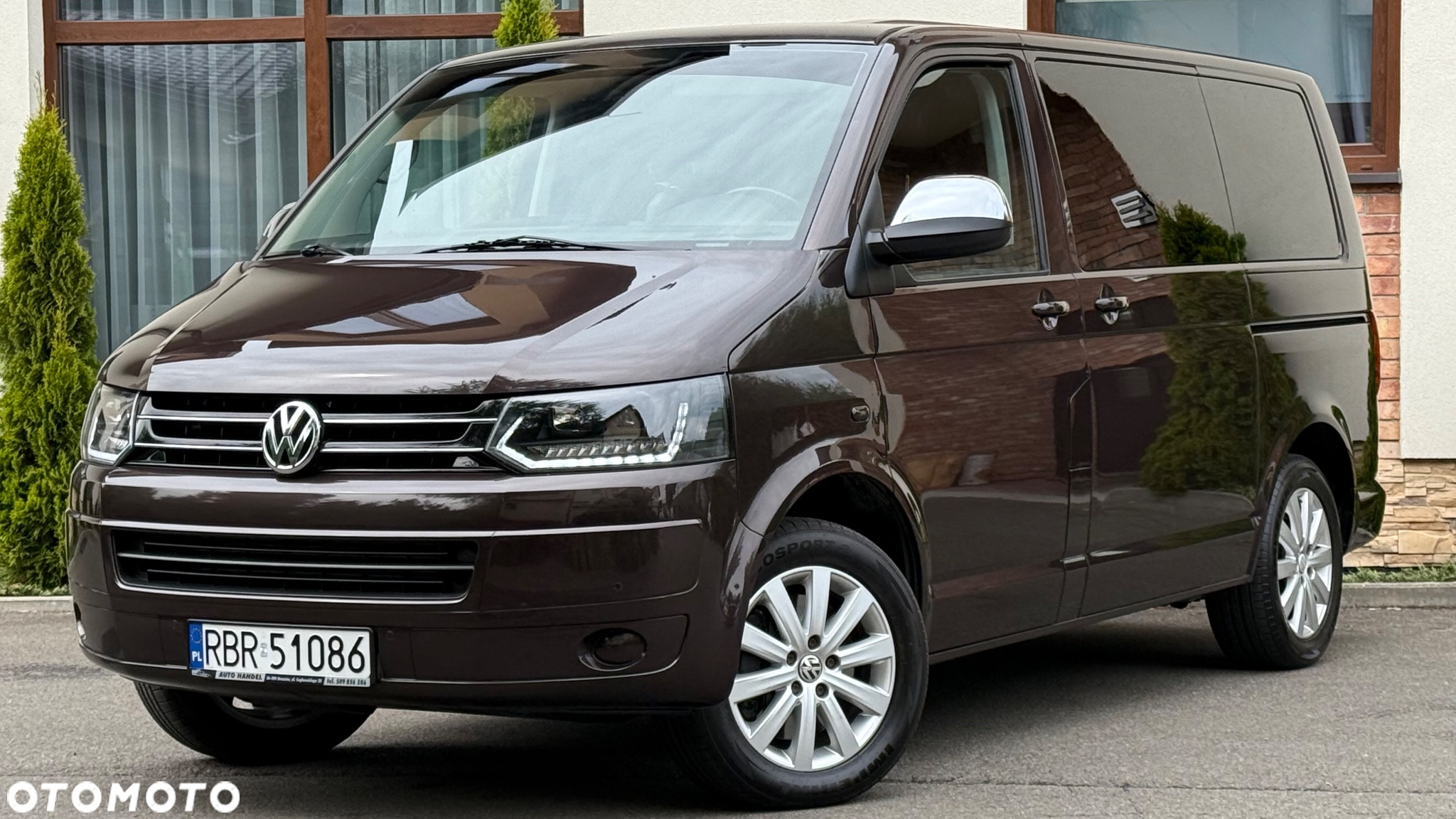 Volkswagen Multivan - 29